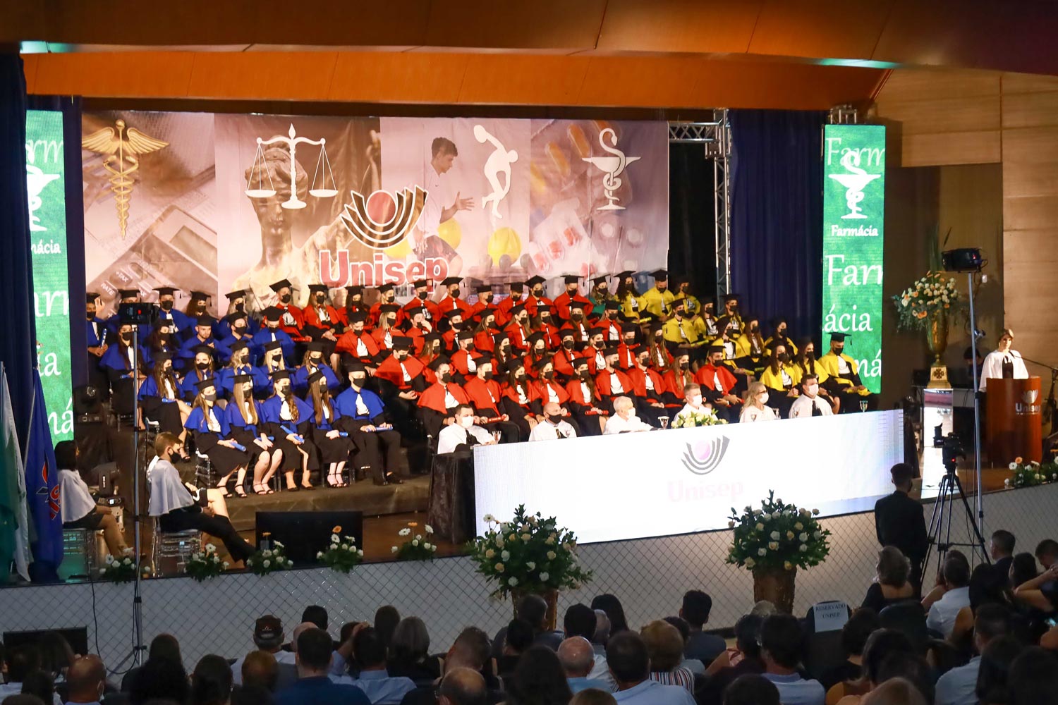 Evento de formatura da FEMAF reúne mais de 200 alunos no Anfiteatro Dom  Jacinto em Pedreiras